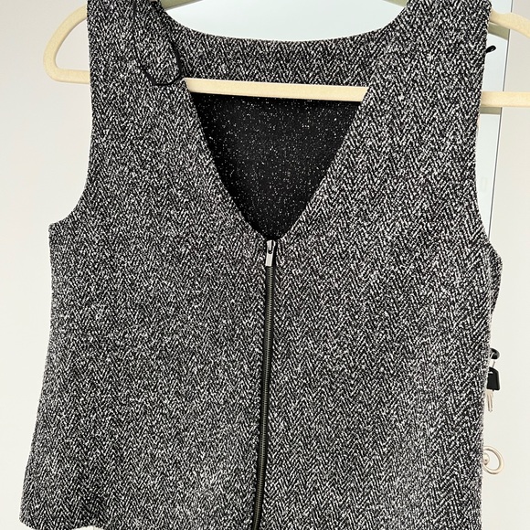 Top - Picture 2 of 2